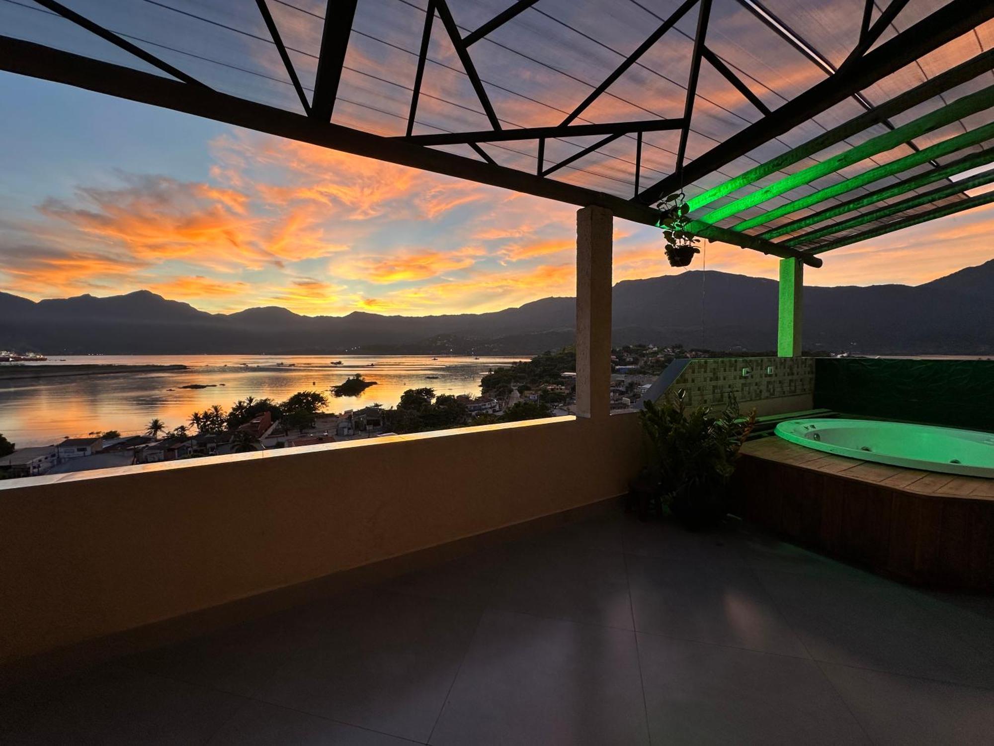 Casa De Praia Com Vista Para O Mar Sao Sebastiao  Buitenkant foto