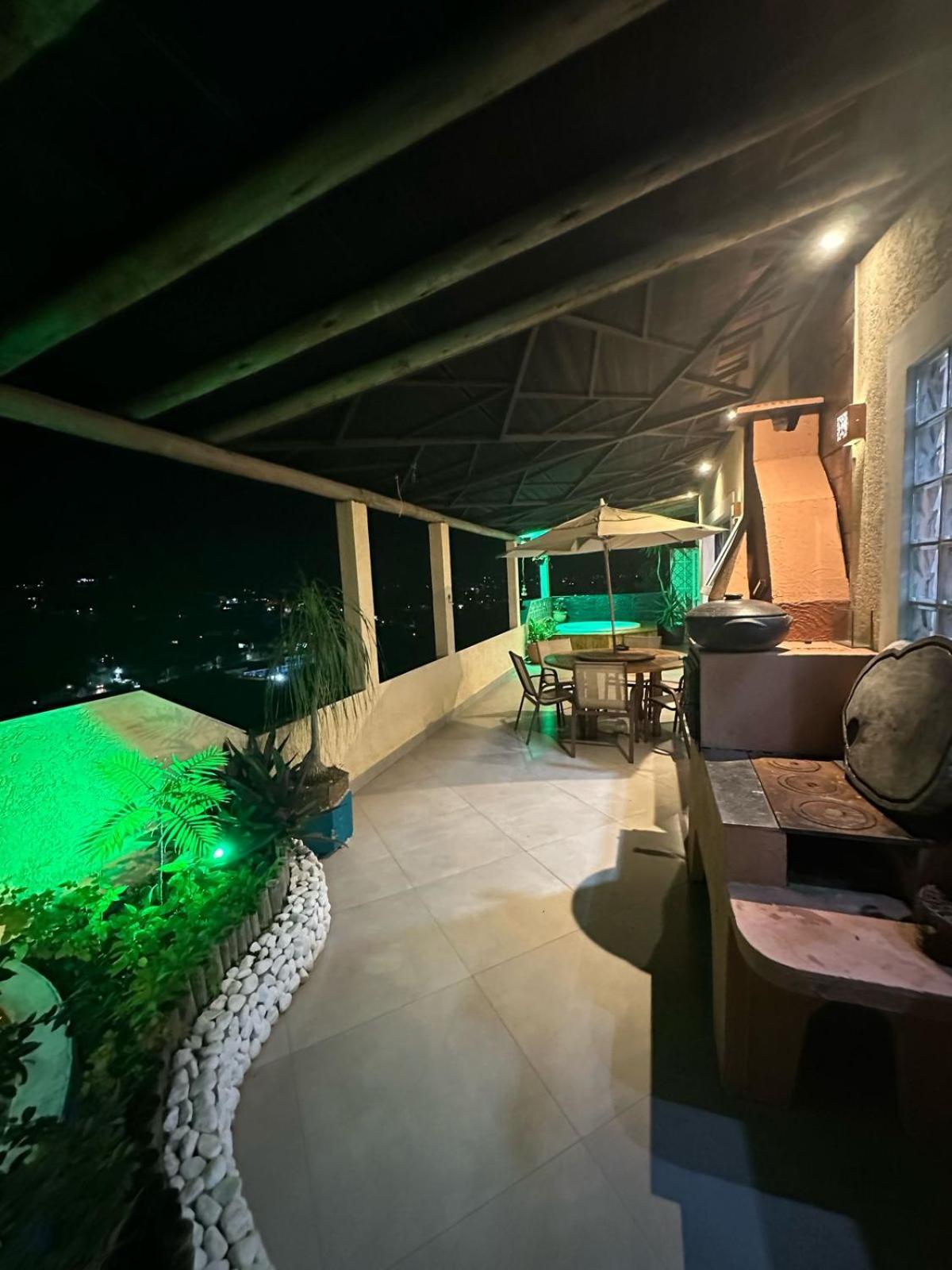 Casa De Praia Com Vista Para O Mar Sao Sebastiao  Buitenkant foto